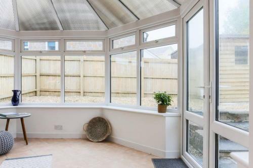 Modern Vibe With A Cornish Calm Twist