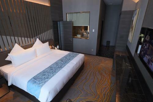 Ames Hotel