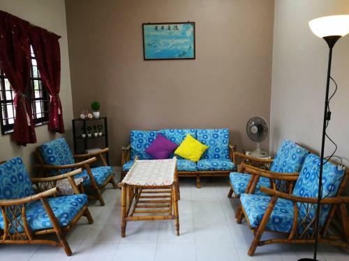 32a @ Kota Laksamana