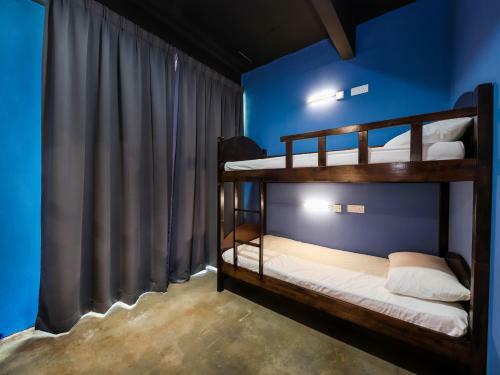 Hotel Spot On 89956 The Blue Malacca