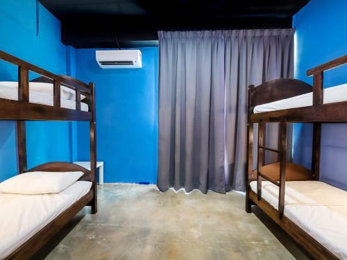 Hotel Spot On 89956 The Blue Malacca