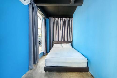 Hotel Spot On 89956 The Blue Malacca