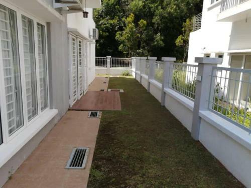 Home In Melaka's Finest Golf Course