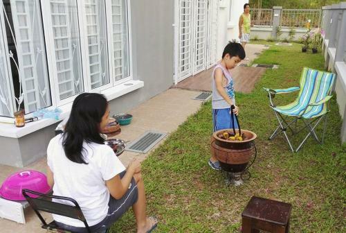 Home In Melaka's Finest Golf Course