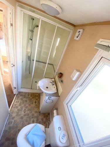 Luxury 2 Bedroom/two Bathroom (sleeps 6) Caravan