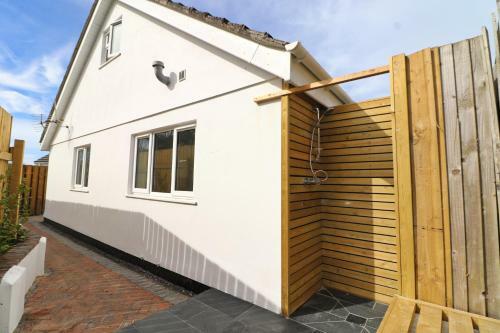 Spacious Holiday Home Near Several Sandy Beaches