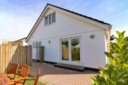 Spacious Holiday Home Near Several Sandy Beaches