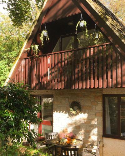Lowena Lodge