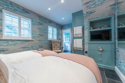 Iris 5 Star Gold Award Luxury Cottage