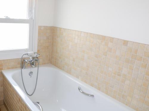 1 Orchard Cottages, Salcombe