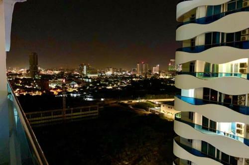 Apartamento The Wave - Kota Laksamana -- Pool View -- 6 Pax