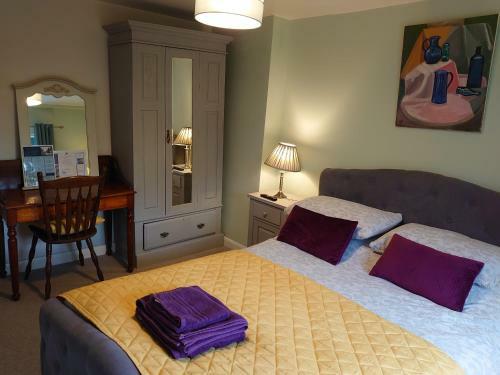 Hostal Number 37 Ash Village