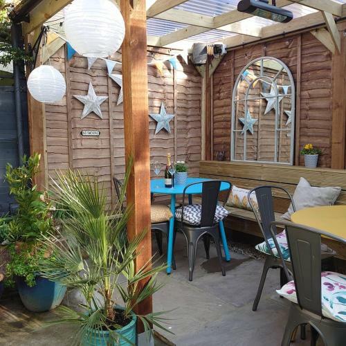 Hostal Number 37 Ash Village