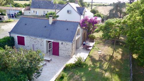 Au Bas Chalonge Gite Le Four � Pain