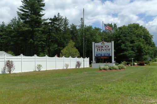 Saco River Motor Lodge & Suites
