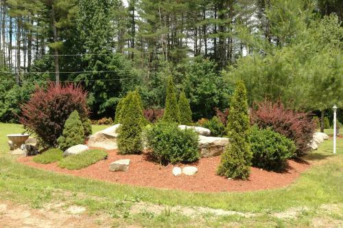 Saco River Motor Lodge & Suites