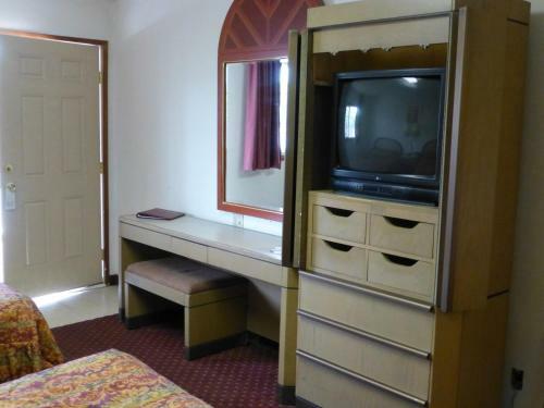 Posada Umatilla Inn & Suites