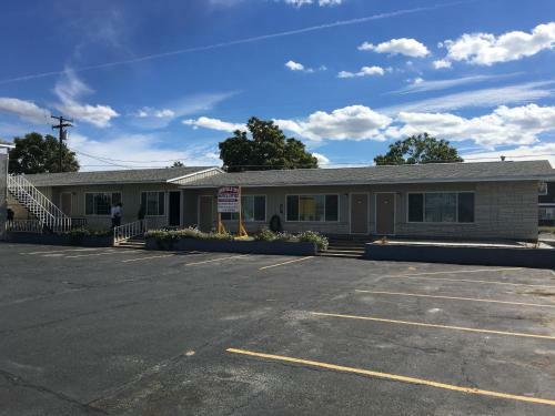 Posada Umatilla Inn & Suites