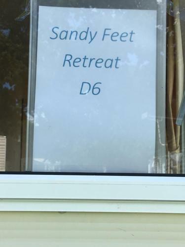 Lodge Sandy Feet Retreat
