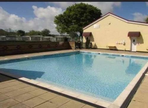 Westfield Lodge - B3