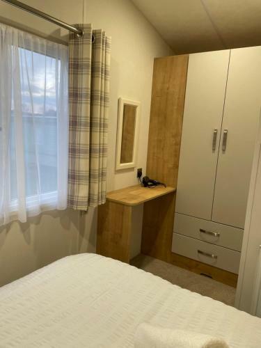 Westfield Lodge - B3