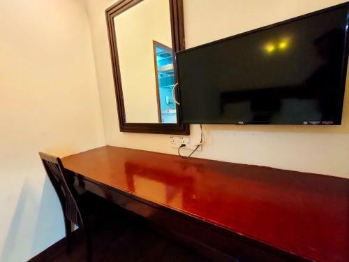 Cozzy Motel
