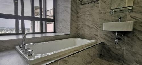 Apartamento Thermospace Imperio B-18-03 Melaka City