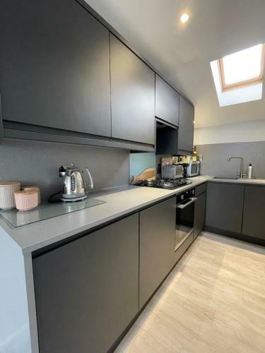 Seadrift - Modern Cottage - Panoramic Sea Views