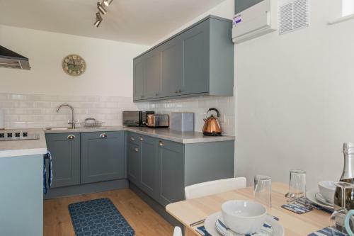 Coedrath Park 20 - Modern Apartment, Close To The Beach