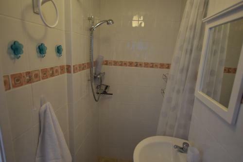 2 Bedroom Bunglow Sv57, Seaview, Isle Of Wight