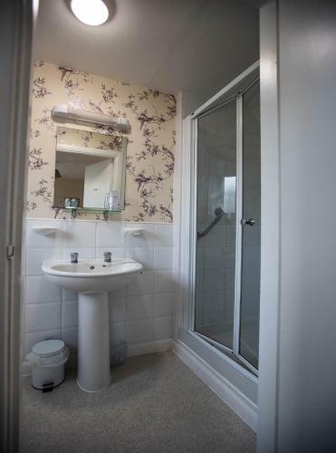Bed & Breakfast The Raincliffe Hotel