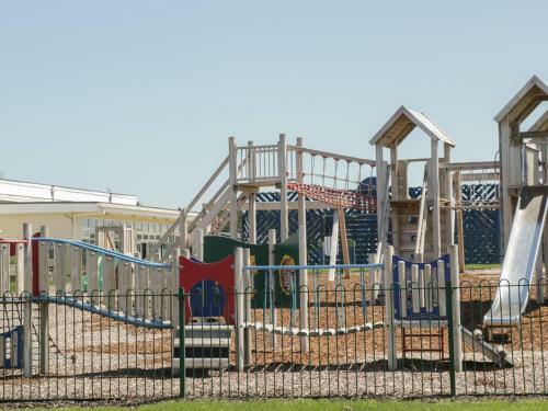 Jonstone Pines