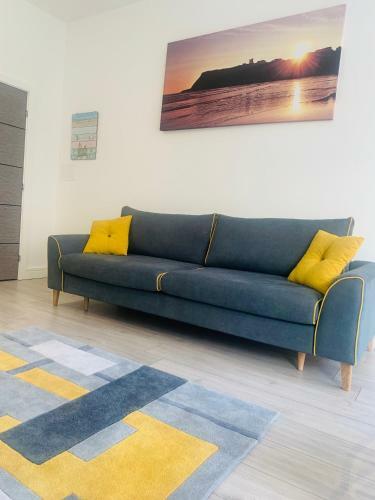 Sandleigh Apartment