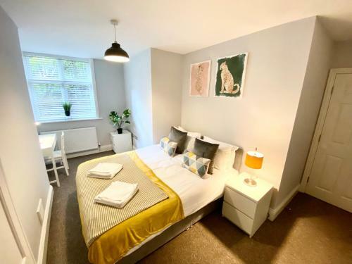 South Cliff Apartment With Garden