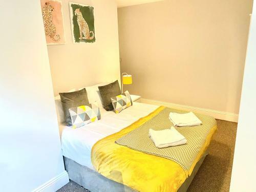 South Cliff Apartment With Garden