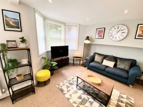 South Cliff Apartment With Garden