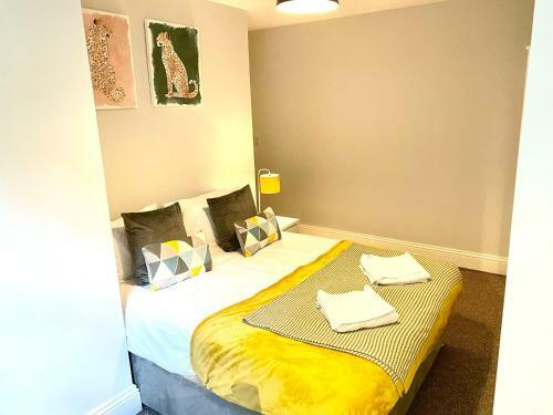 South Cliff Apartment With Garden