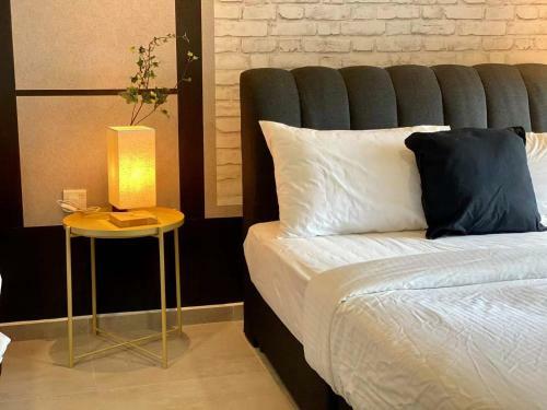 Apartamento Atlantis4-8pax/5 Min Totown Jonker St/pool View