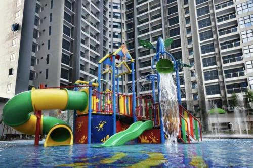 Apartamento Atlantis4-8pax/5 Min Totown Jonker St/pool View