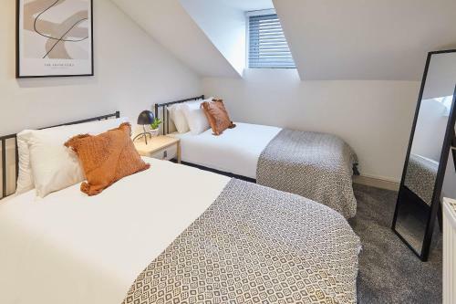 Host & Stay - Clifton House