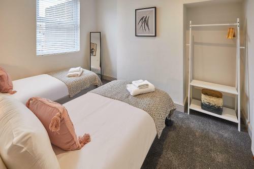 Host & Stay - Clifton House