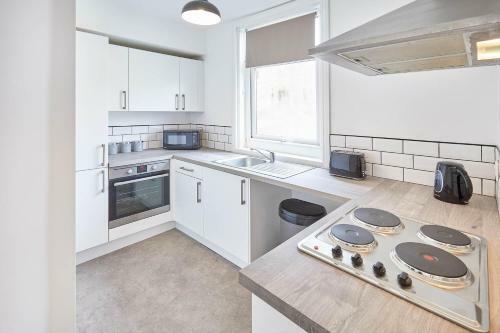 Host & Stay - Psyche Apartment