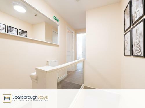 6 Bedroom Scarborough Retreat Sleeps 12