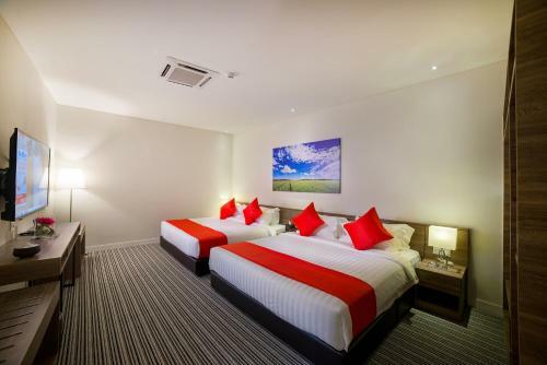 Riccarton Capsule Hotel