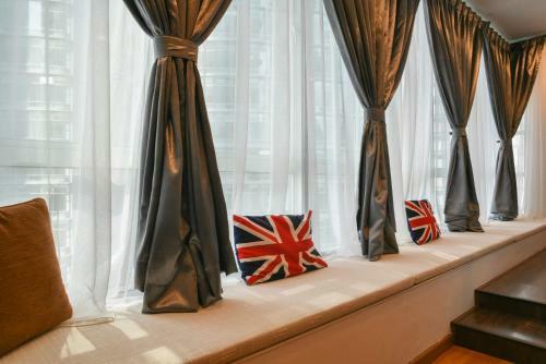 Parkview Service Apartments