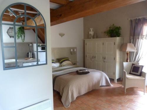 Bed & Breakfast Le Mas Du P�r�