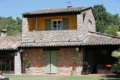 Bed & Breakfast Le Mas Du P�r�