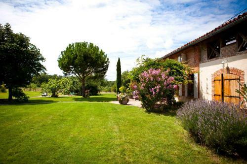 Hostal Domaine De B�lair