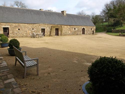Holiday Home Manoir De Kerprigent Lannion