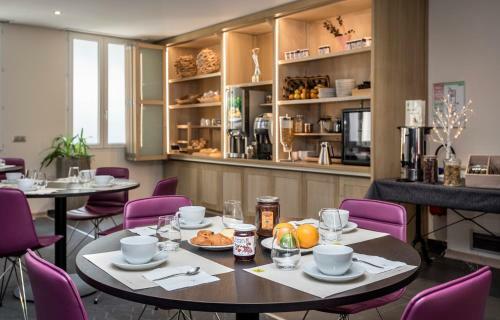 Hotel H�tel Les 2 Rives